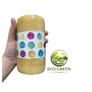 Tasse en bambou naturel faite à la main, décorée de morceaux de coquillages colorés, pour maisons de style côtier, boutiques, spas et centres de villégiature - Product Image 4
