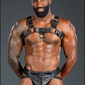 Harnais sexy en fausse fourrure pour homme, style vêtement, ajustement réglable, qualité supérieure, pour club - Product Image 1