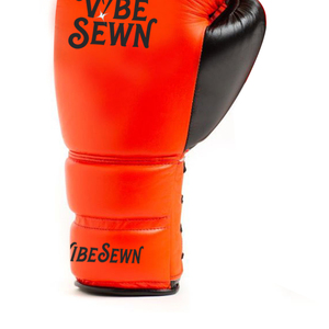 Gants de boxe professionnels personnalisés avec logo, 14/10/16 oz, en cuir, pour entraînement de kickboxing et Sanda, protection UV, fermeture à lacets au poignet - Product Image 5