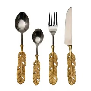 Modern Look <b>Cutlery</b> Set Rose Gold PVD Hammered Pattern Handle Stainless Steel 4pcs Banquet Dining Room Flatware <b>Cutlery</b> Set - Product Image 5