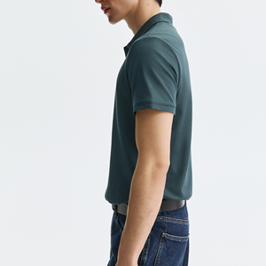 เสื้อโปโลผู้ชายสีเขียวเข้มทันสมัย ผ้าฝ้าย แขนสั้น แบบเรียบง่าย สไตล์ลำลอง เหมาะสำหรับกอล์ฟ รับสกรีนโลโก้ ขายส่ง - Product Image 2
