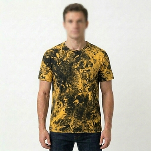 T-shirt streetwear premium délavé à l'acide avec effet marbré jaune vintage - Product Image 4