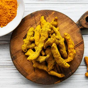 Doigts de curcuma entiers séchés de haute qualité, mélangés, allongés, naturels, épice monovariétale pour usage culinaire, EXPORT DESI, 12 mois - Product Image 1