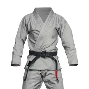 ชุดยูโด BJJ น้ำหนักเบา ปี 2026 แบบ OEM ดีไซน์ระบายอากาศได้ดี พร้อมโลโก้ด้านหน้า สำหรับฝึกศิลปะการต่อสู้ - Product Image 1