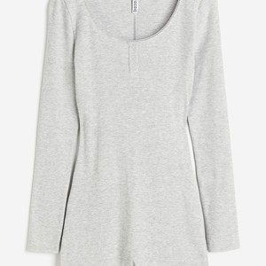 Conjunto de Sudadera con Capucha de Satén Oversize para Mujer, con Logotipo Personalizado, Traje de Chándal de 2 Piezas, Ropa de Descanso Popular, Venta al por Mayor - Product Image 4