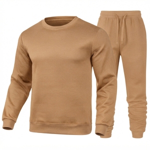 Ensemble deux pièces décontracté d'été pour homme, style OEM personnalisé, directement de l'usine, couleur unie, grandes tailles, toutes couleurs, t-shirt et pantalon - Product Image 6