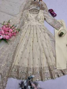 Ensemble Anarkali en coton brodé crème avec dupatta, tenue traditionnelle indienne et pakistanaise pour femmes, longueur au sol, pour mariage - Product Image 5
