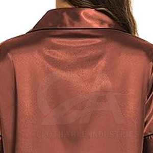 Conjunto de ropa de dormir de dos piezas para mujer, camisa ligera y pantalones cortos con cintura elástica, traje de noche cómodo para mujer, camisa y pantalón corto de satén - Product Image 3