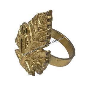 Porte-serviette en aluminium feuille de raisin en plaqué or pour décoration de table d'anniversaire - Product Image 1