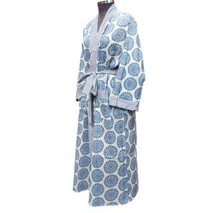 Kimono élégant personnalisé pour femme, cardigan à col en V, robe longue, écoresponsable, protection solaire, paréo de plage, robe ample 100 % coton - Product Image 2