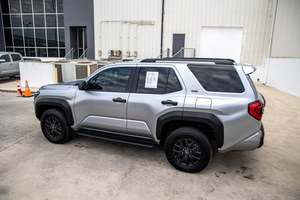 2025 4R un ner SR5 พรีเมียม 4WD รุ่นทั่วไป - Product Image 1