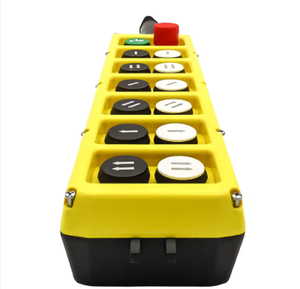 Interruptor de Botón Pulsador Colgante de Plástico CMK-PLB14/E de CMK Electro Power Private Limited, IP65, 16A, 440V, para Estación de Control Industrial - Product Image 1