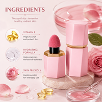 Fard à joues liquide rose avec hydratant à la vitamine E pour tous types de peaux, usage adulte, fabrication OEM disponible, qualité export.