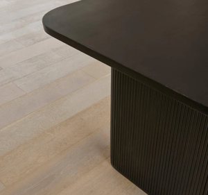 Juego de Mesa de Comedor Rectangular de Madera de Teca Sólida Le Bernardin, Estilo Minimalista - Product Image 5