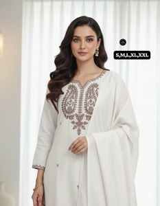 Nouvelle collection exclusive de Salwar Kameez pour femmes pour les festivals de Navratri et Diwali, en soie Chanderi, longueur 48 pouces - Product Image 5