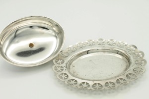 Minimalist Silver Butter Dish With Lid Elegant Simple Design <b>Covered</b> Butter Storage Ideal For <b>Dining</b> <b>Table</b> Use From India - Product Image 3