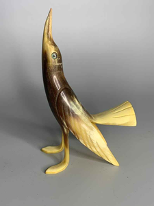 Escultura Decorativa de Cuerno Natural, Hecha a Mano, Económica, para Mesa de Centro, Hogar u Oficina, por Perfect Enterprises - Product Image 3