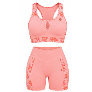 Ensemble de sport côtelé sans couture pour femme, taille haute, extensible, idéal pour le fitness, la gym, l'entraînement, la course et l'exercice. - Product Image 4