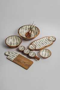 Cuchara para Servir de Madera Green Waves, Pintada a Mano, de Madera de Mango, para Ensaladas - Product Image 3