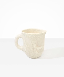 Jarra de Resina Hecha a Mano de Primera Calidad para Decoración de Comedor, Alternativa Decorativa a la Jarra de Agua con un Atractivo Artístico Moderno - Product Image 2