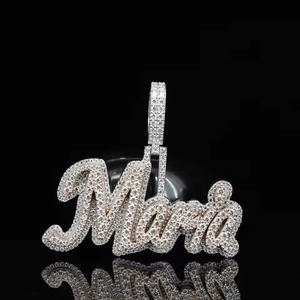 Pendentif personnalisé de luxe avec initiale en moissanite, argent 925 plaqué or 18 carats, pour homme, passe le test du diamant - Product Image 2