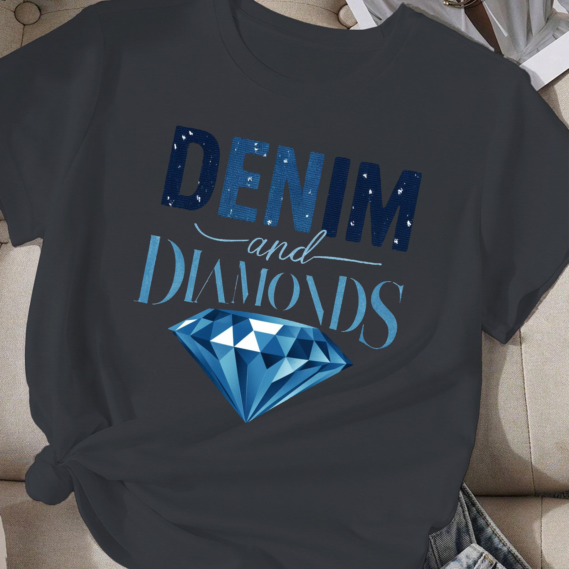 สีเทาเข้ม