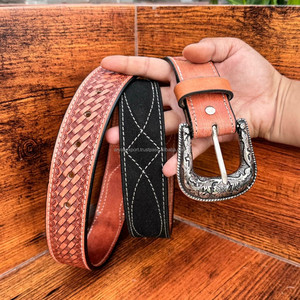 Ceinture en cuir de daim usinée à la main de point de botte personnalisé de marque supérieure pour hommes et femmes ceinture en cuir de vachette véritable de haute qualité - Product Image 2
