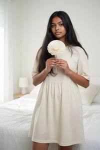 ดอกไม้โซล่าวู้ดขนาดใหญ่ 8-8.5 ซม. ทำจากเส้นใยพืชเซสบาเนีย สำหรับอโรมาเธอราพี ทำด้วยมือ เป็นมิตรต่อสิ่งแวดล้อม แบบเจาะรู สำหรับตกแต่ง - Product Image 4