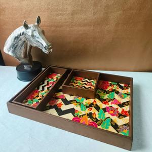 Enamel Tray for Cafes Premium Enamel Serving Tray Enamel Tray with Smooth Edges Enamel Tray with Classic Look - Product Image 1