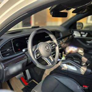 Mercedes-Benz Clase GLE GLE400d 4MATIC Coupé 2023, 43,723 km, Diésel, Automático, Volante a la Izquierda, Cámara Trasera - Product Image 4