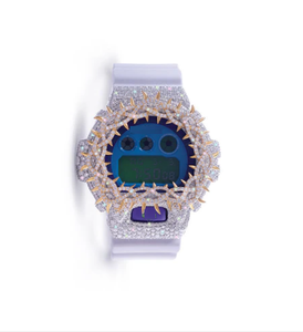 Reloj de Pulsera de Lujo en Acero Inoxidable Blanco y Dorado con Esfera Multicolor, Corona con Bisel de Púas y Resistencia al Agua de 10 Bares - Product Image 1