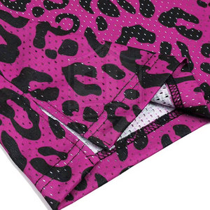 Maillot de basket-ball et short de sublimation personnalisés, fabriqués au Pakistan, couleur personnalisée. - Product Image 5
