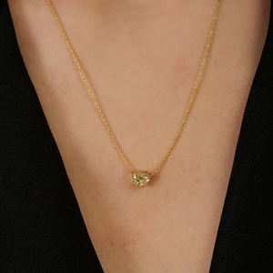 Delicado Collar Minimalista con Colgante Solitario en Forma de Corazón con Diamante Amarillo 100% Natural, Regalo de Cumpleaños para Ella, Oro Amarillo Sólido K18 - Product Image 2