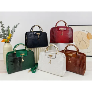 New Design Large Capacity <b>Velvet</b> Tote <b>Bag</b> for Ladies Durable Women's <b>Velvet</b> Shoulder <b>Bags</b> Zipper Handbag - Product Image 3