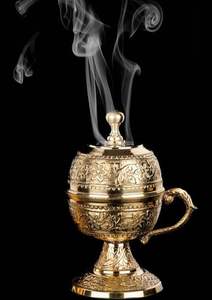 Quemador de Incienso Marroquí con Dos Aspersores Plateados Colgantes, Decoración Marroquí Hecha a Mano, Aspersor Tradicional - Product Image 5