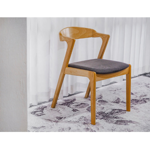 Silla de Comedor Bowery en Madera Maciza de Teca y Cuero Ecológico Estilo Mid Century para Restaurantes y Hoteles - Product Image 2