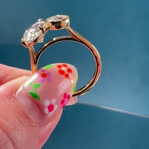 Nuevo Anillo de Diamantes Cultivados en Laboratorio, Ovalados y Redondos, de 4 Quilates, con Anillo de Oro Amarillo de 14K, Diamante Certificado IGI con Claridad VVS - Product Image 2