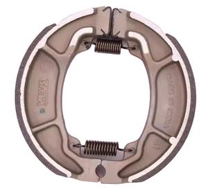 รองเท้าเบรกสองล้อนักบินประสิทธิภาพสูงชิ้นส่วนสภาพใหม่สำหรับระบบดรัมเบรกรถจักรยานยนต์ - Product Image 1