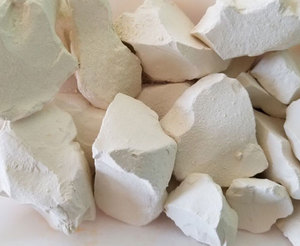 Arcilla calcinada U-clay es un mineral industrial blanco y tierno, compuesto principalmente por el mineral caolinito, es un mineral de arcilla. - Product Image 3