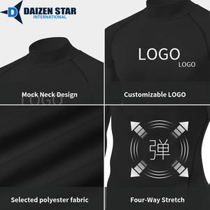 Rashguard en polyester pour homme |   Haut de compression UPF50+ respirant avec coutures plates, résistant à la décoloration et logo frontal - Product Image 2