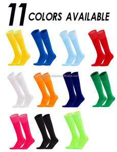 Calcetines Térmicos Gruesos de Lana para Invierno, Diseño Cálido para Senderismo y Camping al Aire Libre, Control de Humedad y Ajuste Anti-Fricción - Product Image 6