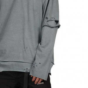เสื้อยืดแขนยาวผู้ชายสไตล์สตรีทแวร์ ขาดๆ แบบโอเวอร์ไซส์ ผ้าฝ้าย ฮิปฮอป วินเทจ สีเทาฟอก ทรงหลวม สวมใส่สบาย - Product Image 5