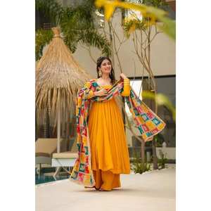 Hermoso Traje Tradicional Chino RTC, Elegante Vestido Amarillo con Parte Inferior y Dupatta, Talla M para Fiestas - Product Image 5