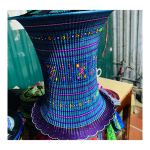 Lámpara Decorativa de Tela Tradicional Hecha a Mano en Vietnam, con Brocado Étnico Hmong, para Diseño de Interiores y Decoración Cultural - Product Image 5