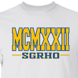 Camiseta Sigma Gamma Rho con estampado en serigrafía blanca, azul real y dorado, gráfico MCMXXII, manga corta, cuello redondo, informal, universitaria - Product Image 6