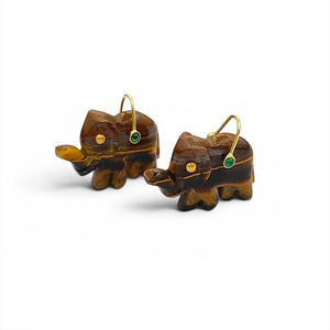 Colgante de Amuleto de Amor con Tallado de Elefante en Cristal de Ojo de Tigre Natural Pulido, Plata de Ley 925 Bañada en Oro, Tendencia de Moda, Arte - Product Image 1