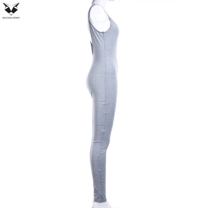 Combinaison de sport une pièce pour femme, personnalisable, douce, respirante et confortable, idéale pour le yoga, la course et le fitness, disponible en gros - Product Image 3