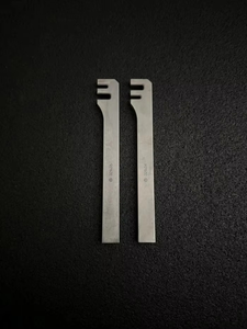 Cintreuse de profilés Synthes Premium pour plaques de 2,7 mm et 3,5 mm, en acier inoxydable, outil de contourage orthopédique, certifié CE ISO - Product Image 1