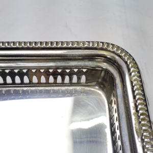 ถาดเสิร์ฟสี่เหลี่ยมสแตนเลสสตีลขัดเงาพร้อมขอบประดับลูกปัดอย่างประณีต – ถาดเสิร์ฟบุฟเฟ่ต์ระดับมืออาชีพสำหรับโรงแรม - Product Image 4