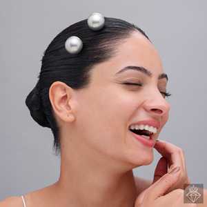 Boucles d'oreilles en perles Grandeeur de PRAO Bijoux en perles élégants et luxueux - Product Image 3